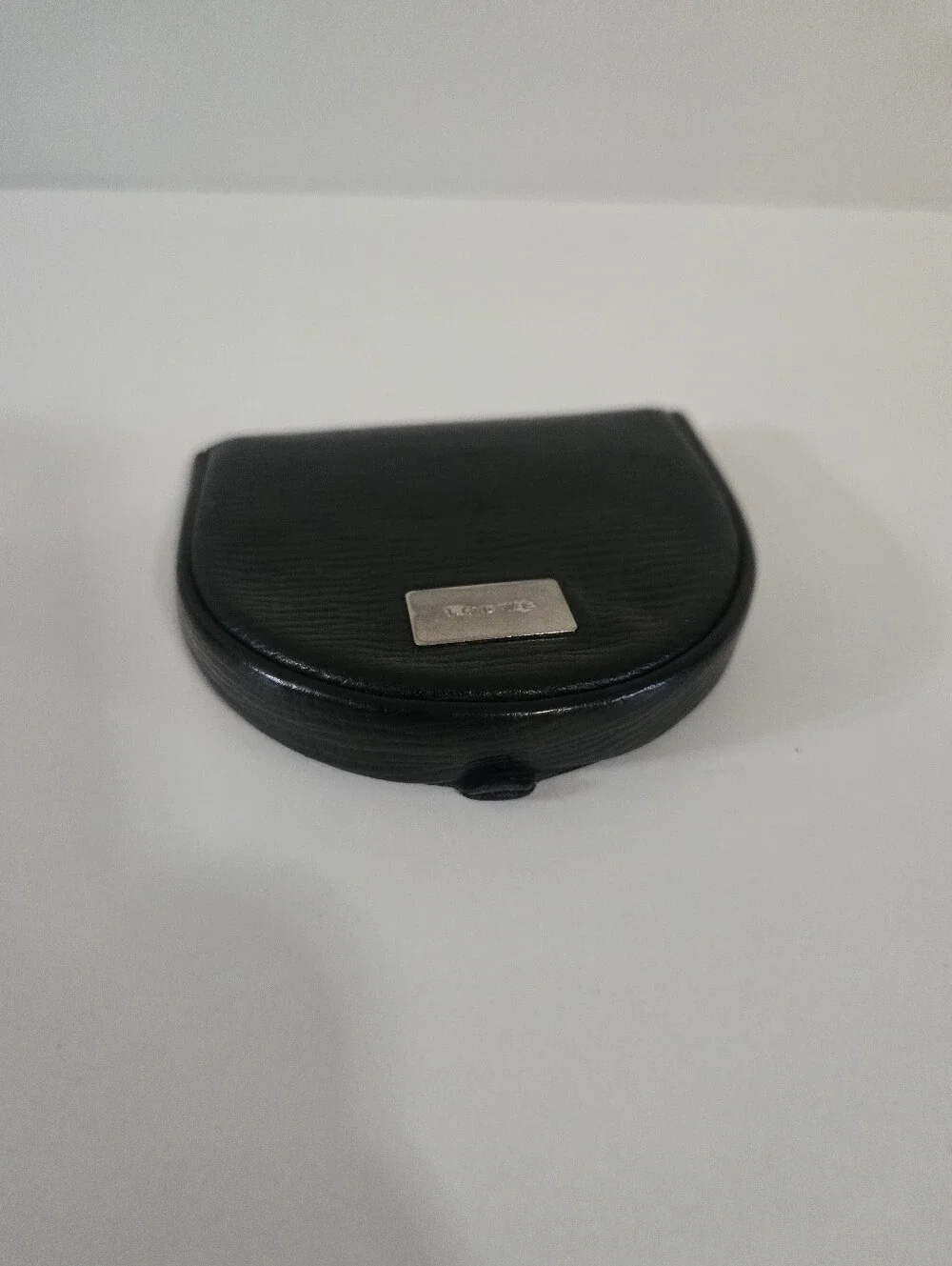Loewe compact black